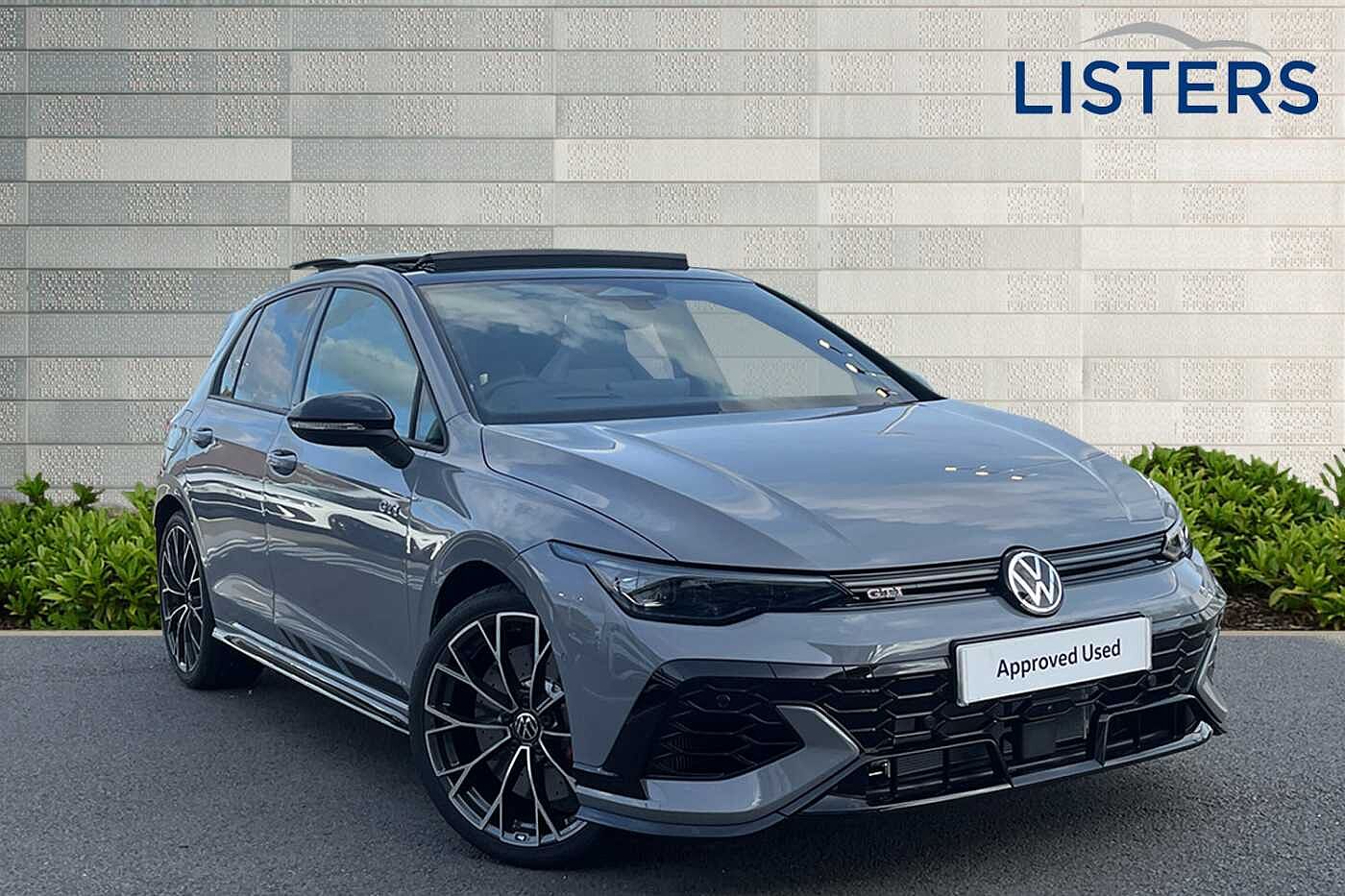 Used Volkswagen Golf 2025 for sale - 76372332: Photo 1