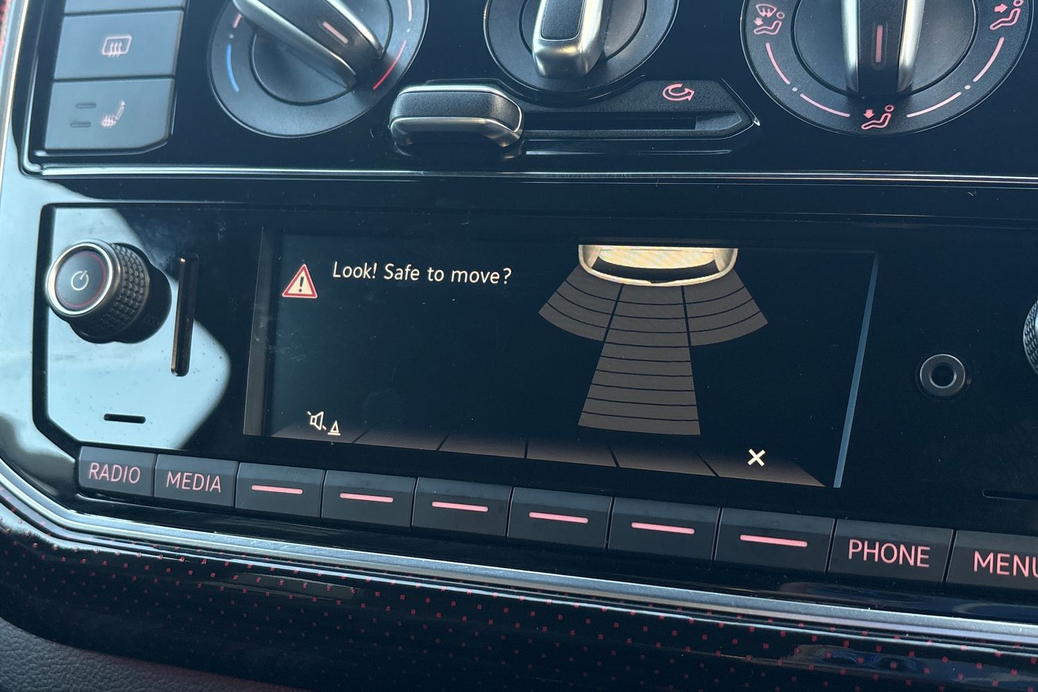 Used Volkswagen up! 2019 for sale - 77124476: Photo 13