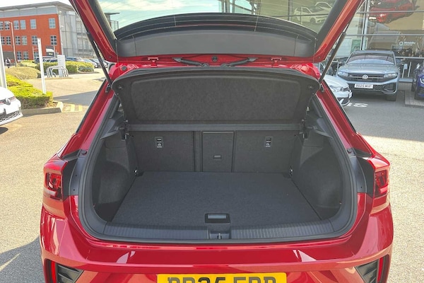 Used Volkswagen T-Roc 2025 for sale - 75142457: Photo 12