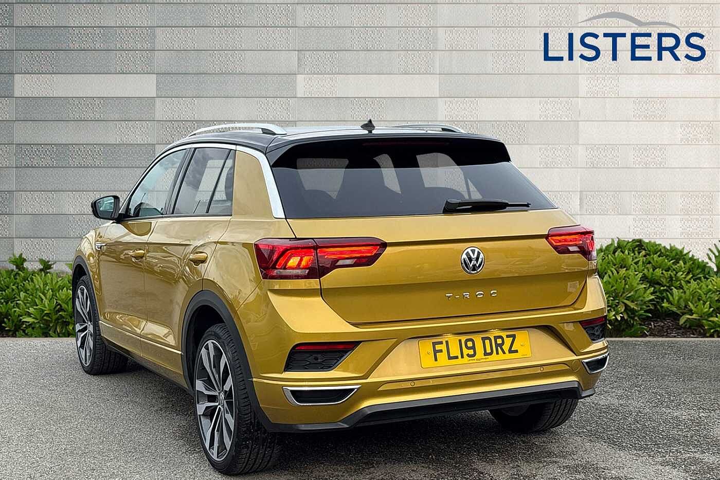 Used Volkswagen T-Roc 2019 for sale - 76296973: Photo 3