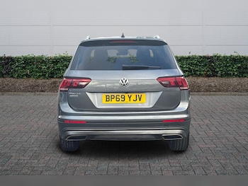 Used Volkswagen Tiguan 2020 for sale - 77413037: Photo