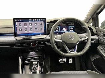 Used Volkswagen Golf 2025 for sale - 78206398: Photo