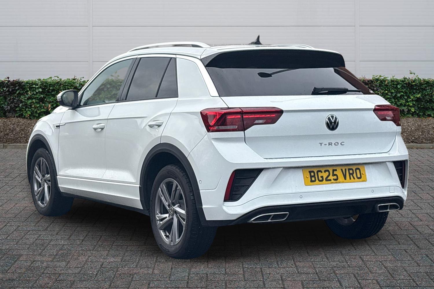 Used Volkswagen T-Roc 2025 for sale - 77205030: Photo 2