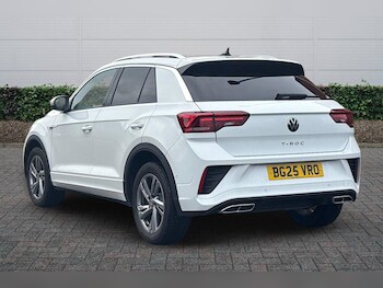 Used Volkswagen T-Roc 2025 for sale - 77205030: Photo