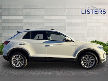 Used Volkswagen T-Roc 2025 for sale - 76837657: Photo