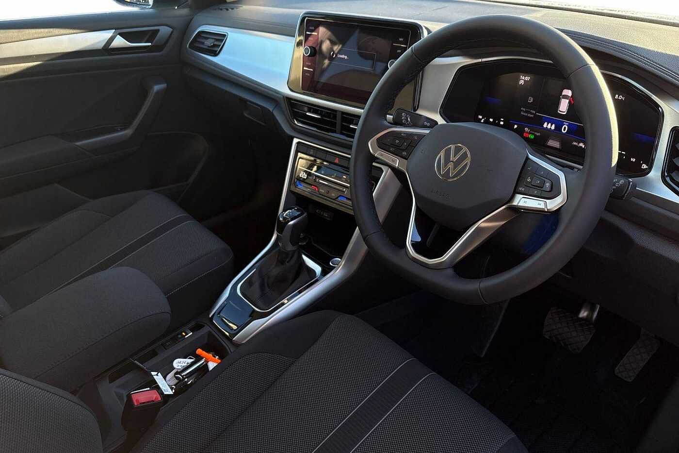 Used Volkswagen T-Roc 2025 for sale - 76837657: Photo 6