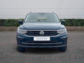 Used Volkswagen Tiguan 2023 for sale - 78463342: Photo