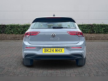 Used Volkswagen Golf 2024 for sale - 78073847: Photo