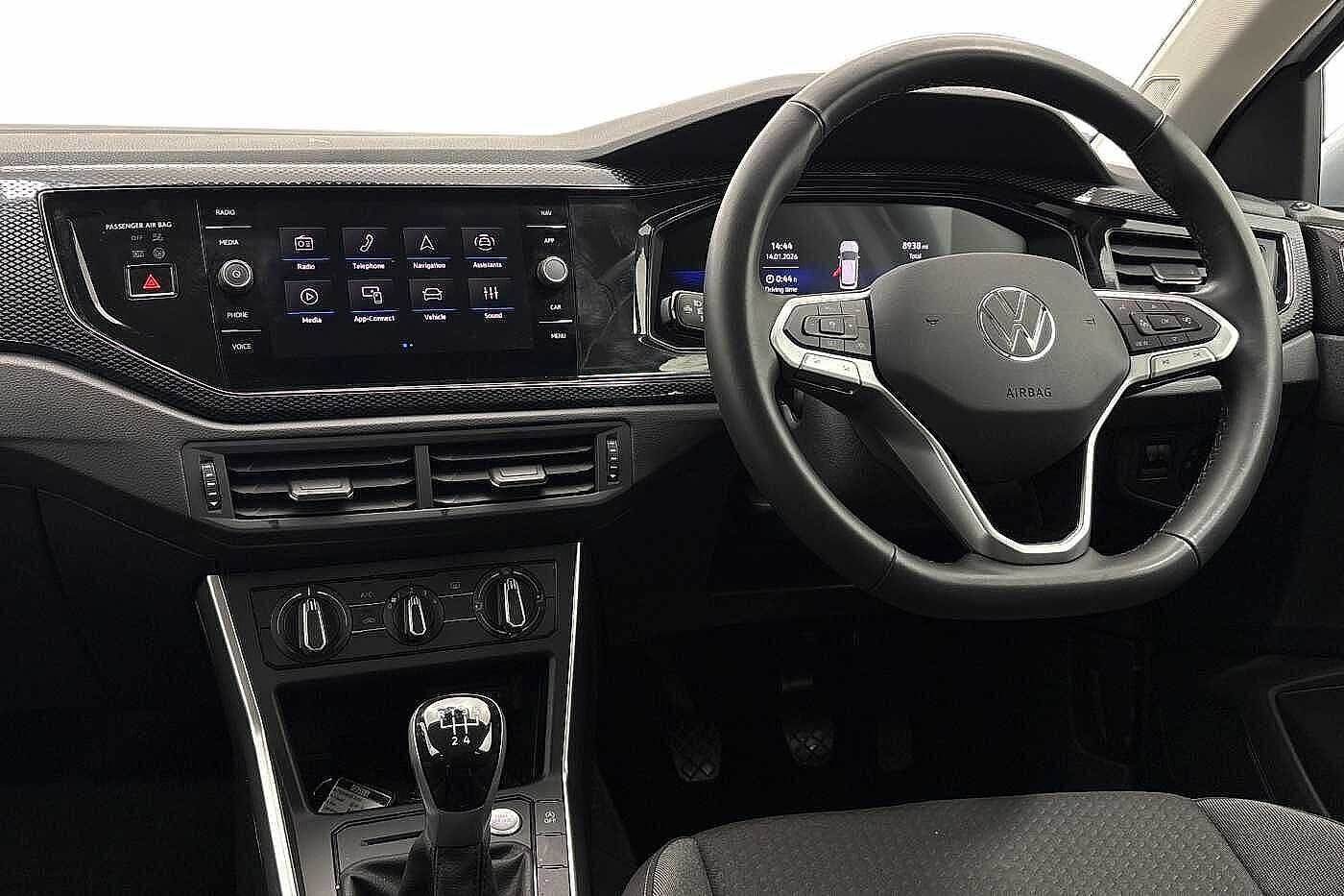 Used Volkswagen Taigo 2025 for sale - 77627041: Photo 2