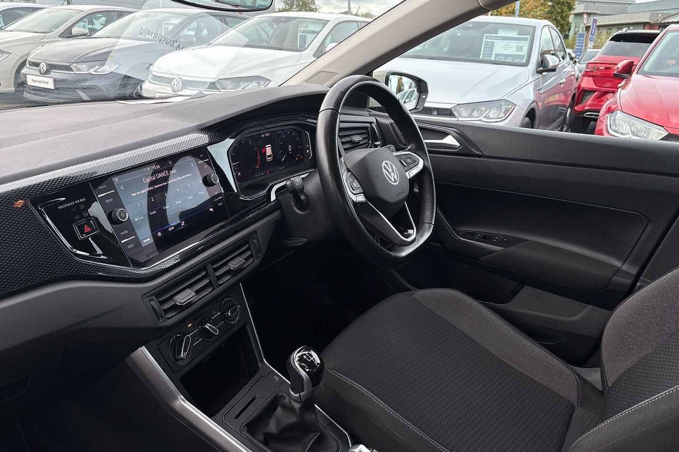 Used Volkswagen Polo 2022 for sale - 76202346: Photo 2