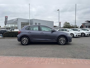 Used Volkswagen Polo 2023 for sale - 76095626: Photo 4