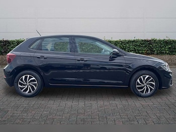 Used Volkswagen Polo 2024 for sale - 79510352: Photo