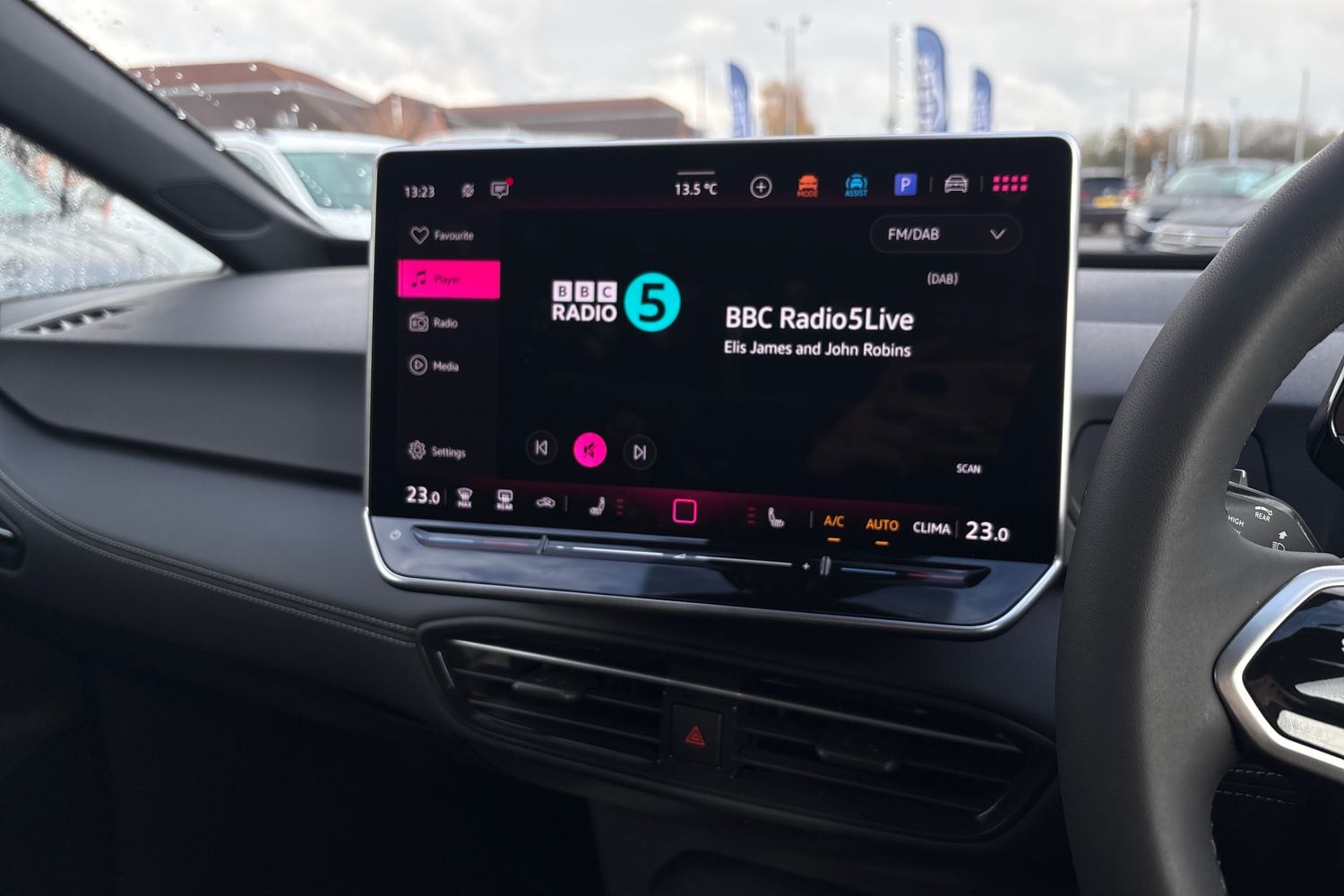 Used Volkswagen ID.3 2025 for sale - 76500913: Photo 11