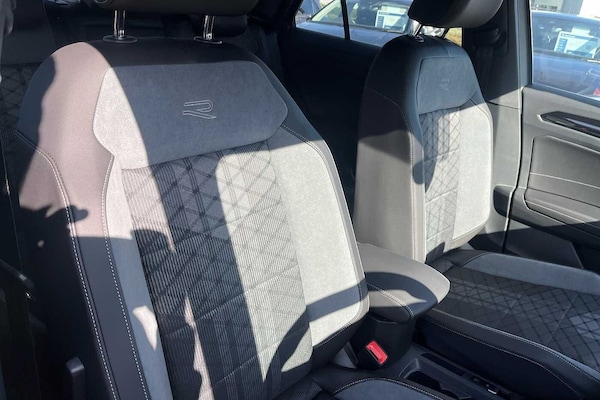Used Volkswagen T-Roc 2025 for sale - 75142433: Photo 20