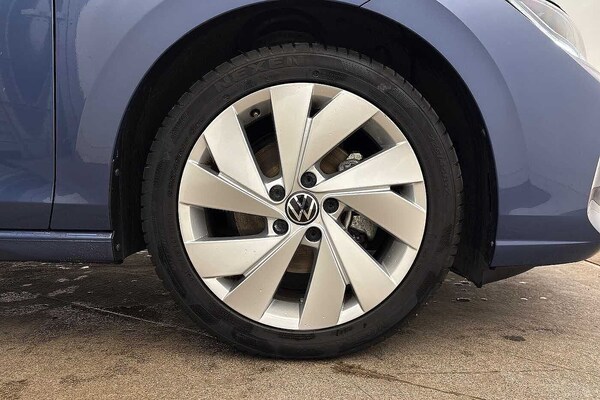 Used Volkswagen Golf 2024 for sale - 75590414: Photo 5