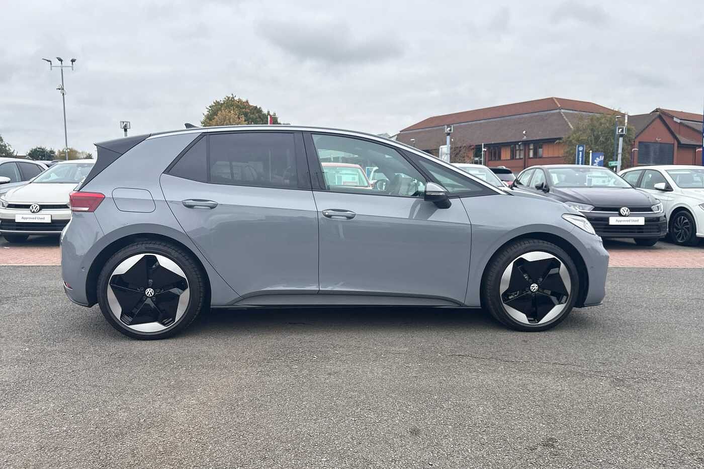 Used Volkswagen ID.3 2025 for sale - 76248475: Photo 4