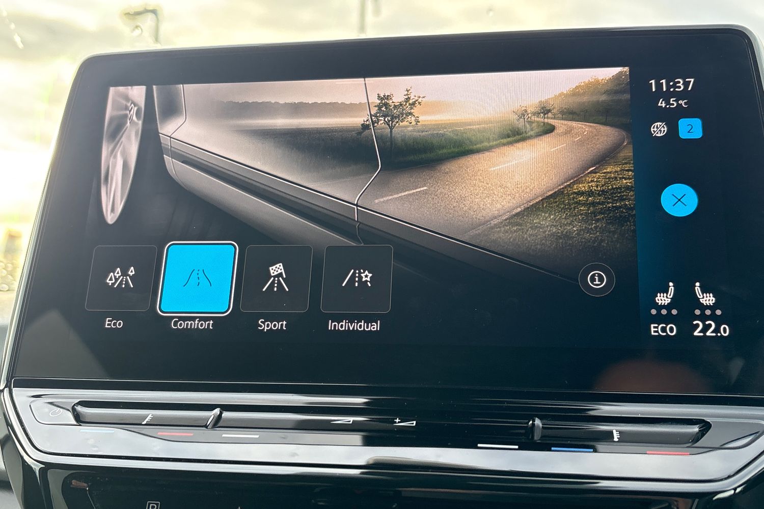 Used Volkswagen ID.3 2023 for sale - 76837805: Photo 17