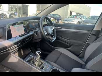 Used Volkswagen Golf 2022 for sale - 74244192: Photo