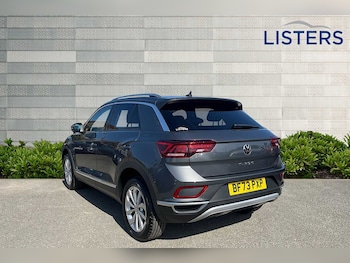 Used Volkswagen T-Roc 2023 for sale - 75479201: Photo