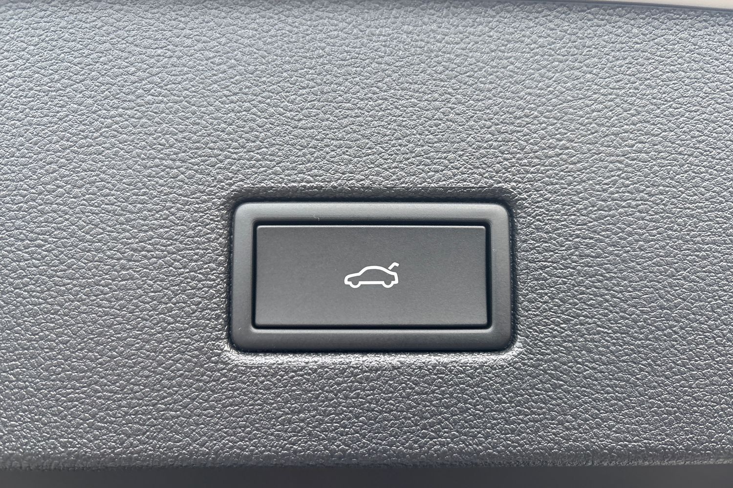 Used Volkswagen T-Roc 2025 for sale - 76837794: Photo 13