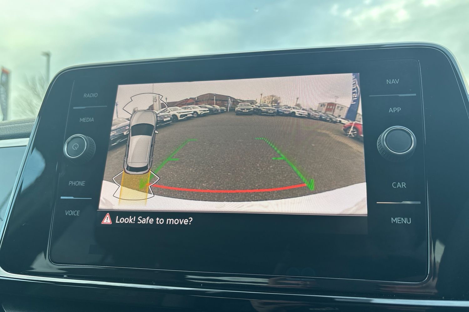 Used Volkswagen T-Roc 2025 for sale - 76837794: Photo 17