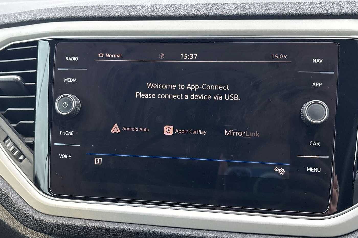 Used Volkswagen T-Roc 2020 for sale - 76539543: Photo 14