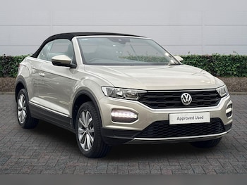 Used Volkswagen T-Roc 2020 for sale - 76539543: Photo