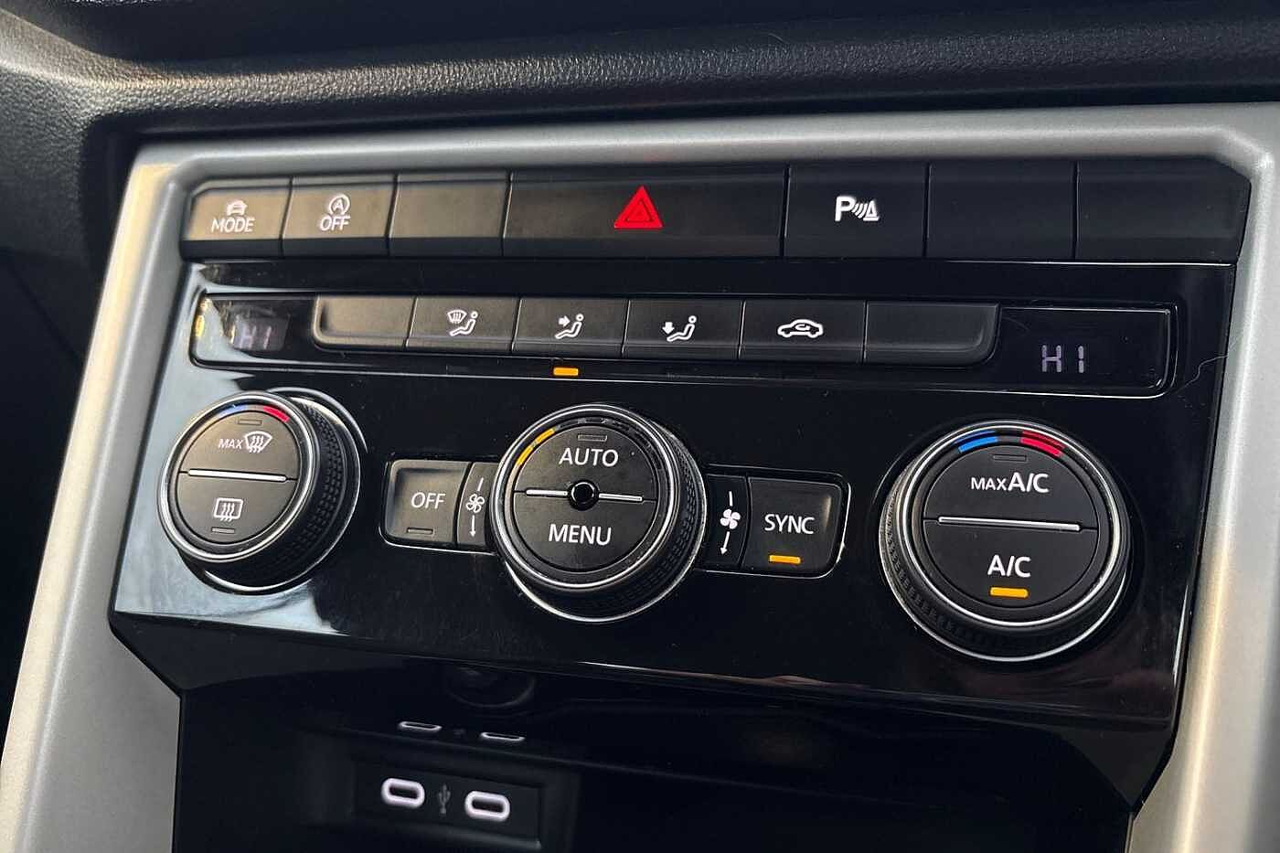 Used Volkswagen T-Roc 2020 for sale - 76539543: Photo 20