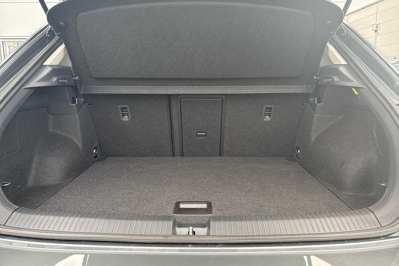 Used Volkswagen T-Roc 2025 for sale - 76327794: Photo 12