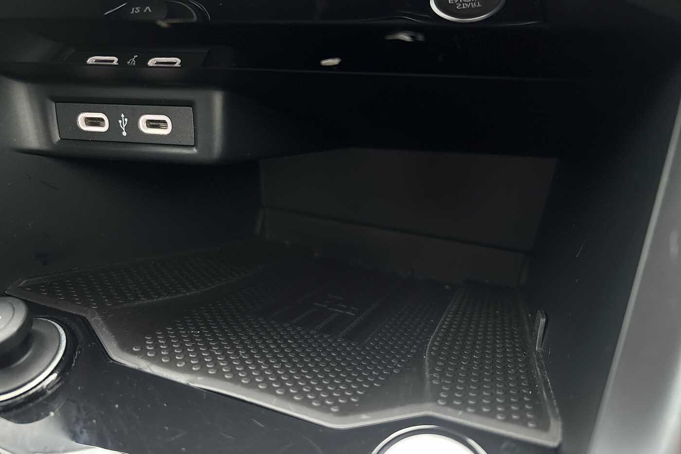 Used Volkswagen T-Roc 2025 for sale - 76327794: Photo 17