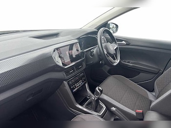 Used Volkswagen T-Cross 2024 for sale - 79050716: Photo