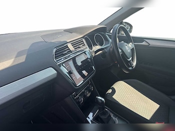Used Volkswagen Tiguan 2020 for sale - 79182610: Photo