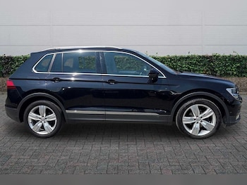 Used Volkswagen Tiguan 2020 for sale - 79182610: Photo