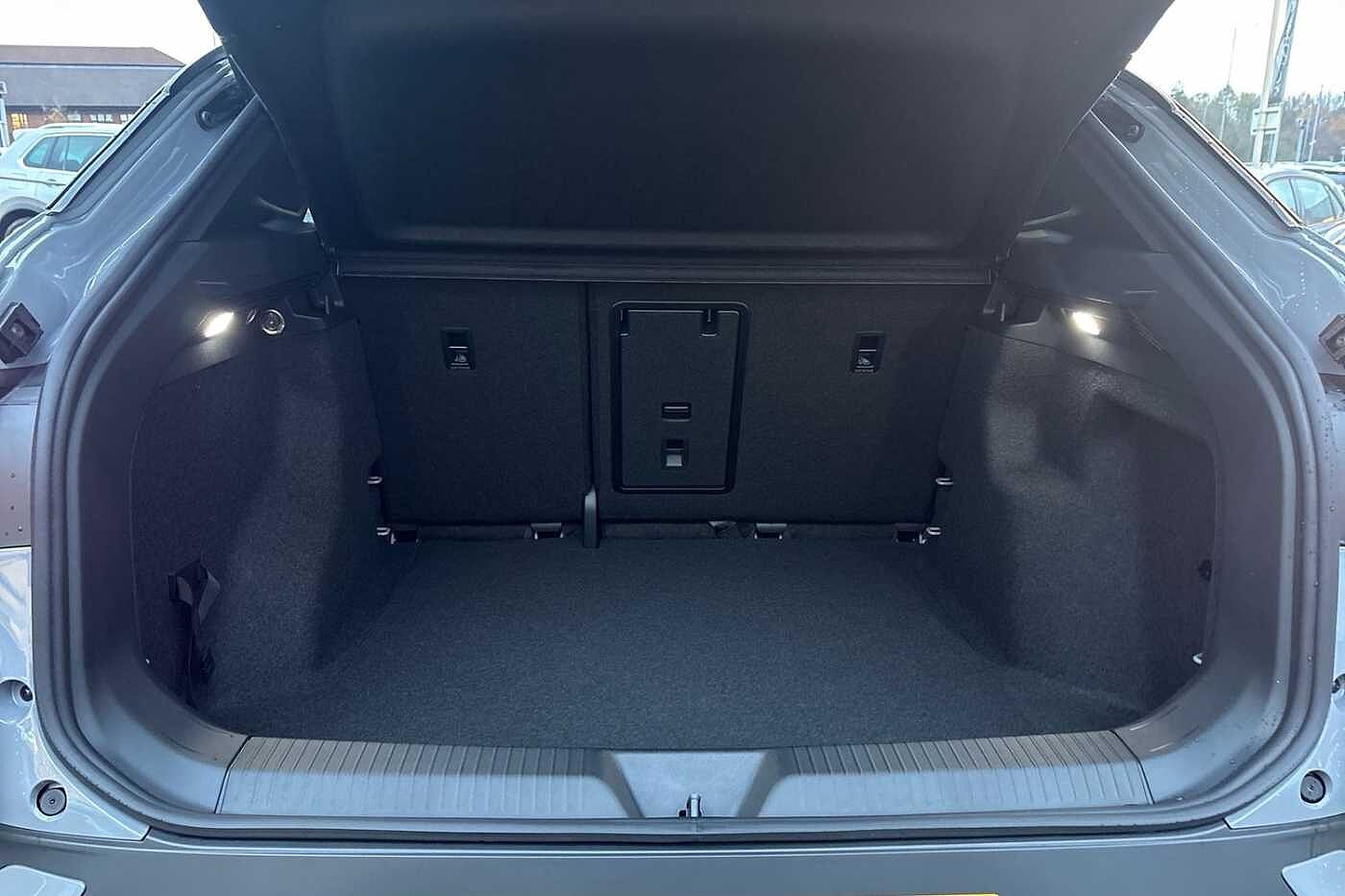 Used Volkswagen ID.4 2025 for sale - 76486593: Photo 11