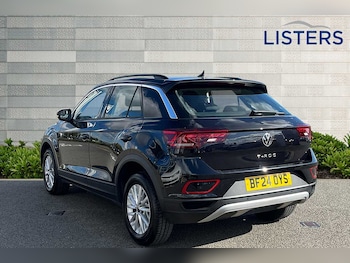 Used Volkswagen T-Roc 2024 for sale - 75966535: Photo