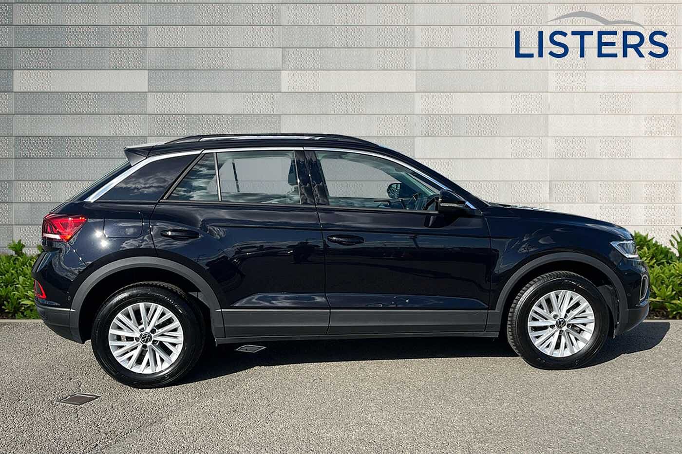 Used Volkswagen T-Roc 2024 for sale - 75966535: Photo 4