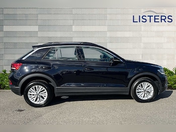Used Volkswagen T-Roc 2024 for sale - 75966535: Photo