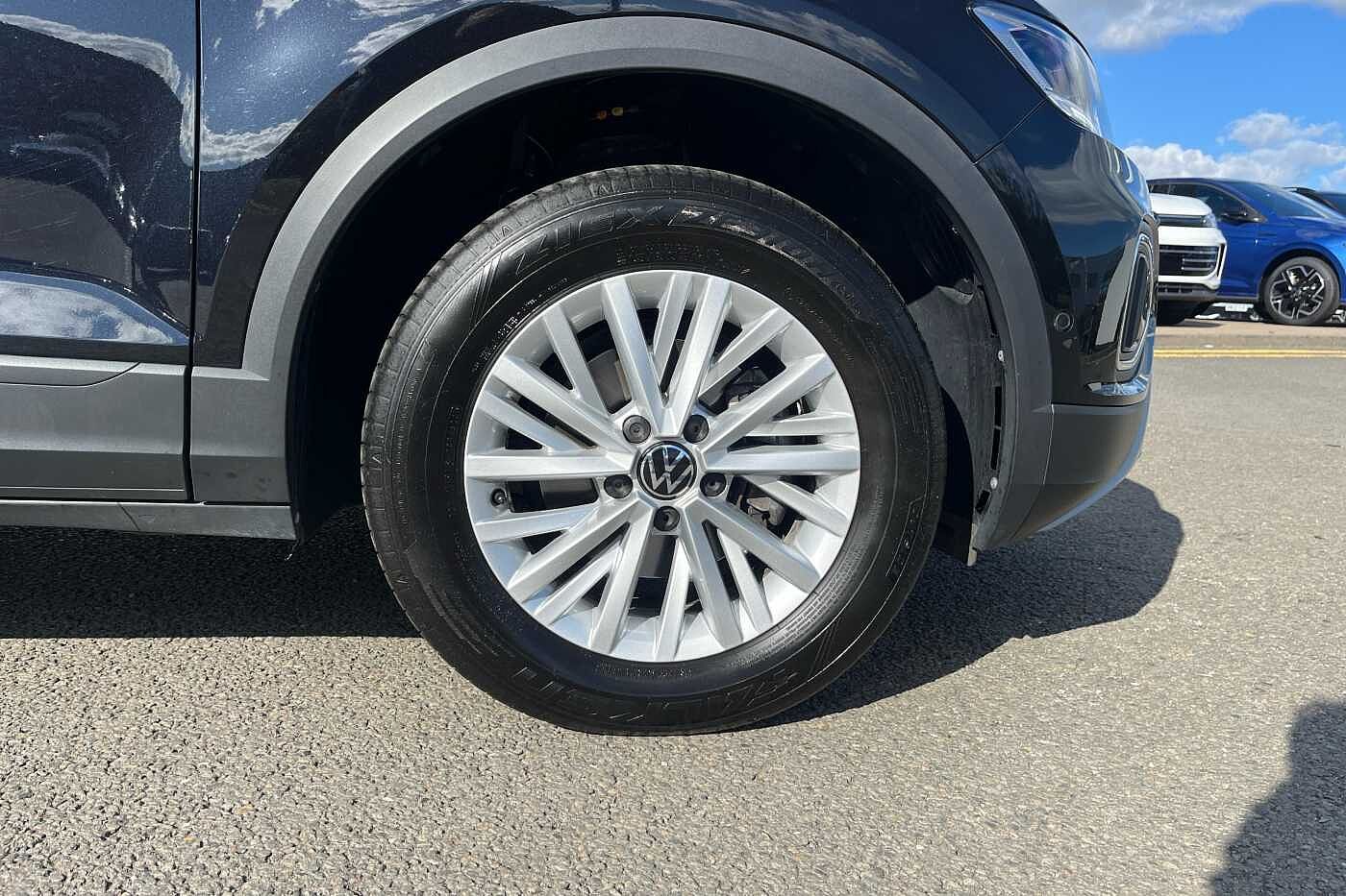 Used Volkswagen T-Roc 2024 for sale - 75966535: Photo 5