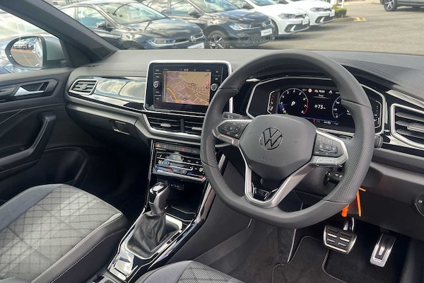 Used Volkswagen T-Roc 2025 for sale - 75142502: Photo 6
