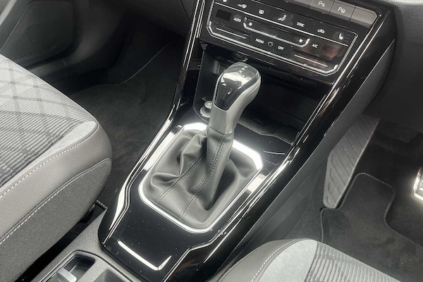 Used Volkswagen T-Roc 2025 for sale - 74876581: Photo 10