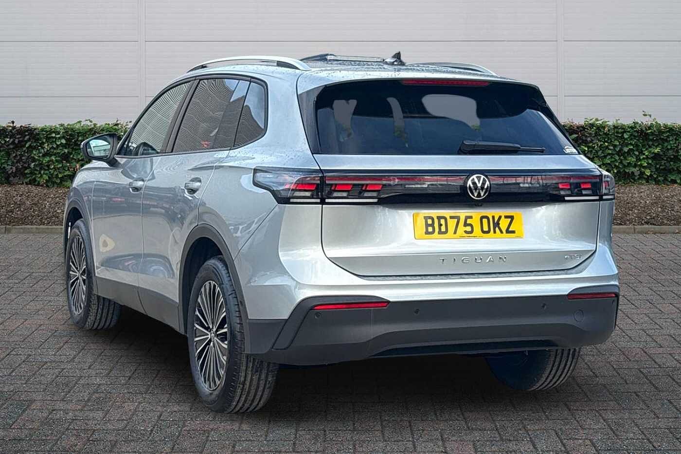 Used Volkswagen Tiguan 2025 for sale - 76500855: Photo 3