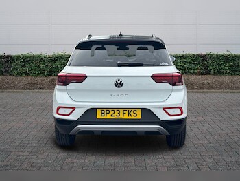 Used Volkswagen T-Roc 2023 for sale - 78449622: Photo