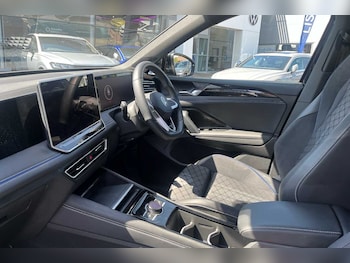 Used Volkswagen Tiguan 2024 for sale - 75270056: Photo
