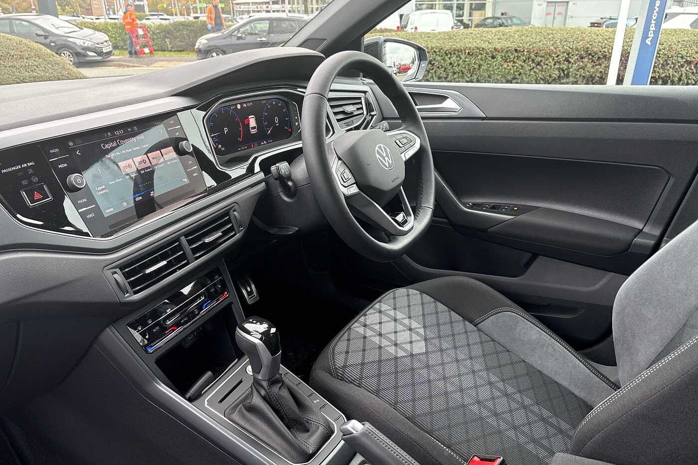 Used Volkswagen Polo 2025 for sale - 76248493: Photo 2