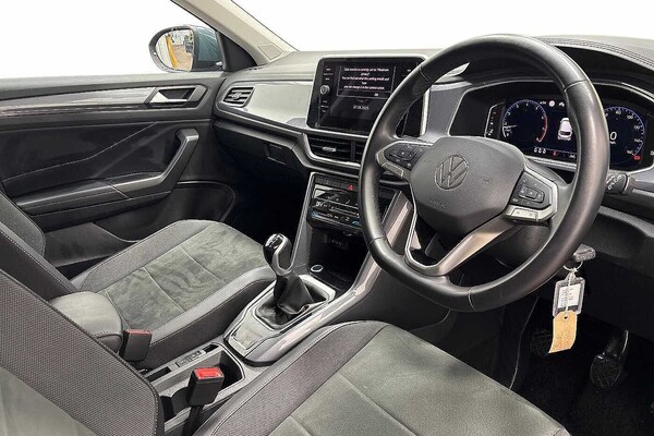 Used Volkswagen T-Roc 2024 for sale - 75590486: Photo 6