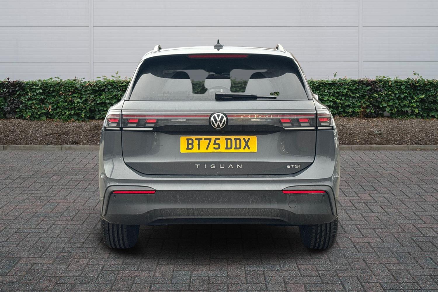 Used Volkswagen Tiguan 2025 for sale - 76800521: Photo 4