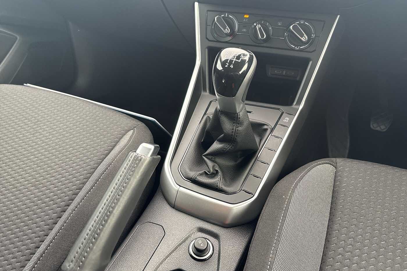 Used Volkswagen Polo 2024 for sale - 76202323: Photo 10