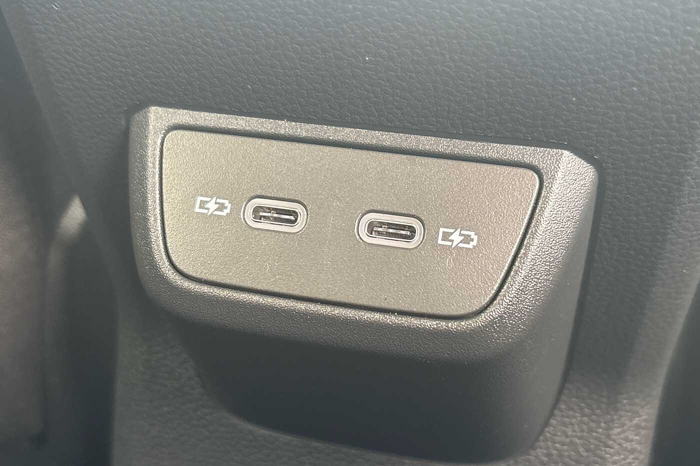 Used Volkswagen Polo 2024 for sale - 76202323: Photo 13