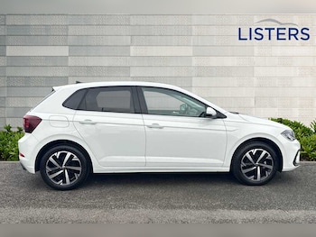 Used Volkswagen Polo 2024 for sale - 76202323: Photo