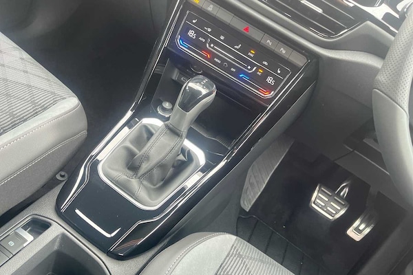 Used Volkswagen T-Roc 2025 for sale - 74876614: Photo 10